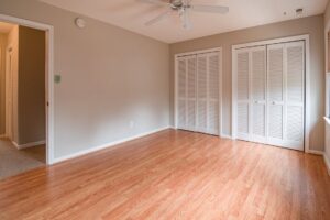 how much does it cost to restore hardwood floors 